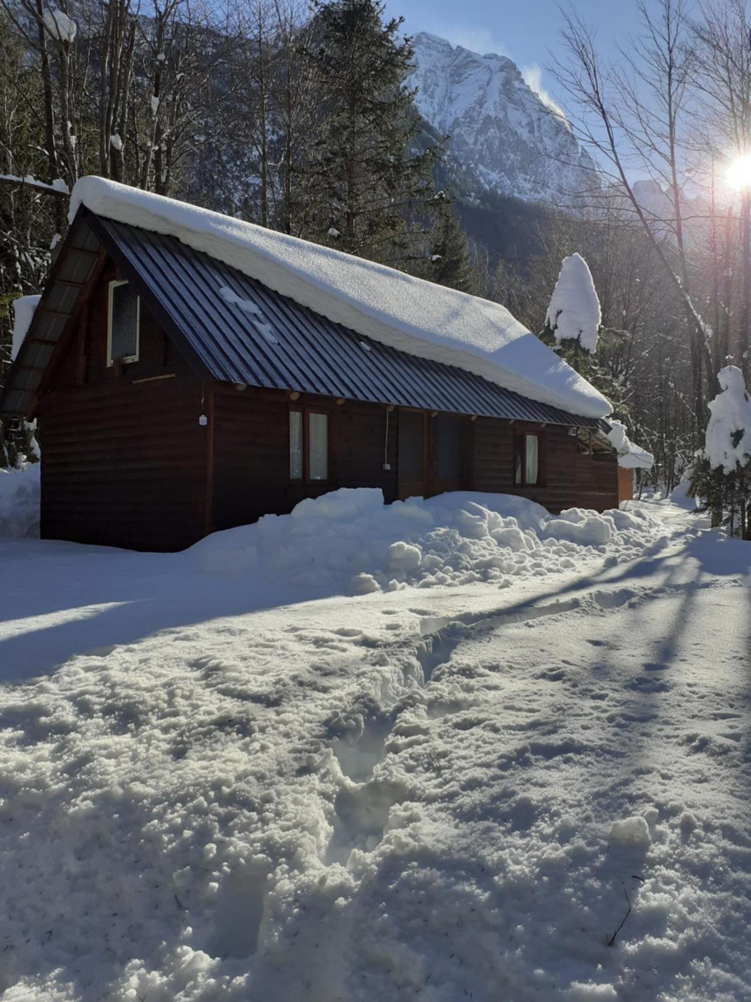 Guesthouse Dioni Valbone Exterior photo